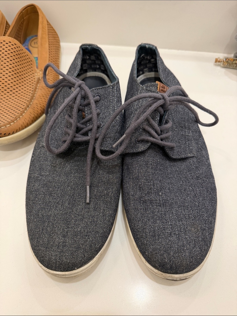 Ben Sherman Men's Dark Gray Lace-Up Canvas Derbys